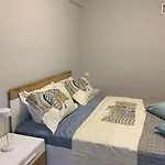 2 Bedroom Family With Free Parking Apartmán *