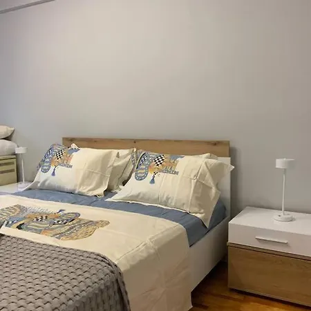 2 Bedroom Family With Free Parking Apartment Thessaloniki