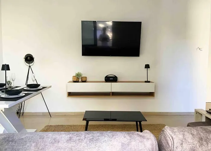 2 Bedroom Family With Free Parking Lejlighed